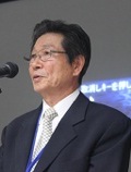 中村辰三　会長