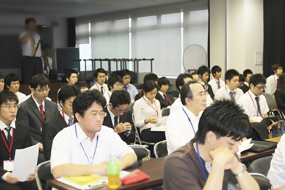 会場の様子